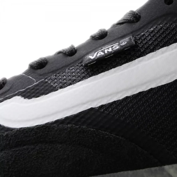 VANS AVE PRO WHITE/BLACK SCARPE