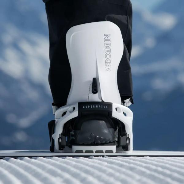NIDECKER SUPERMATIC LT WHITE ATTACCHI SNOWBOARD