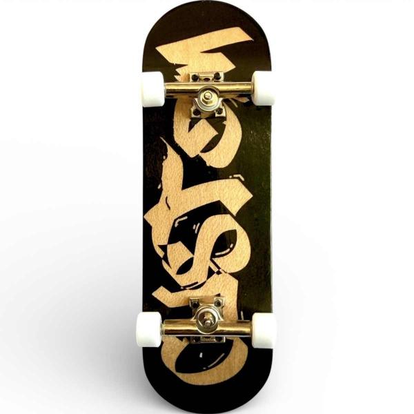 CUSTOM STRAT GRAFFITI 30MM FINGERBOARD COMPLETE