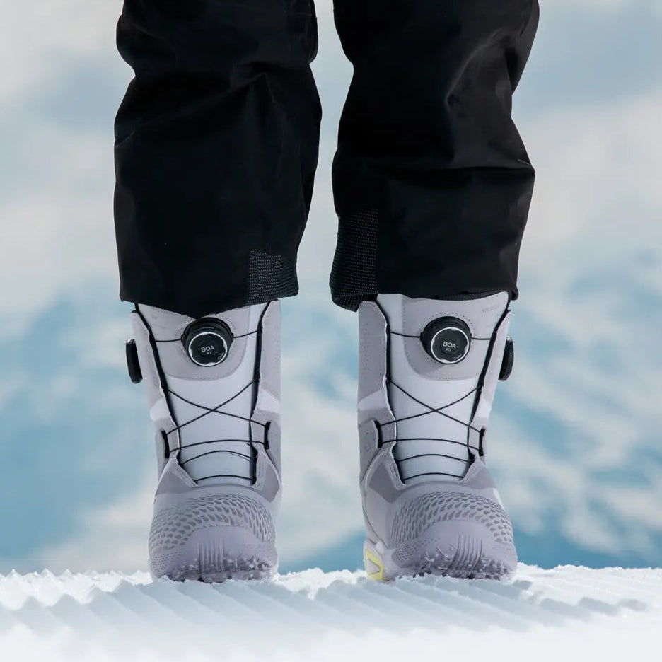 NIDECKER ALTAI LUNAR GRAY SCARPONI SNOWBOARD DONNA