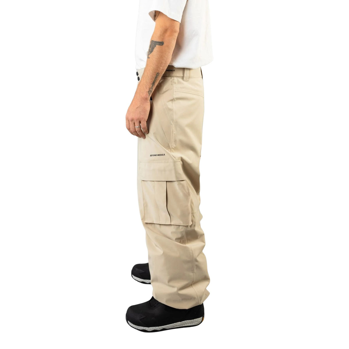 BEYOND MEDALS PARK PANTS CARGO 2L BEIGE