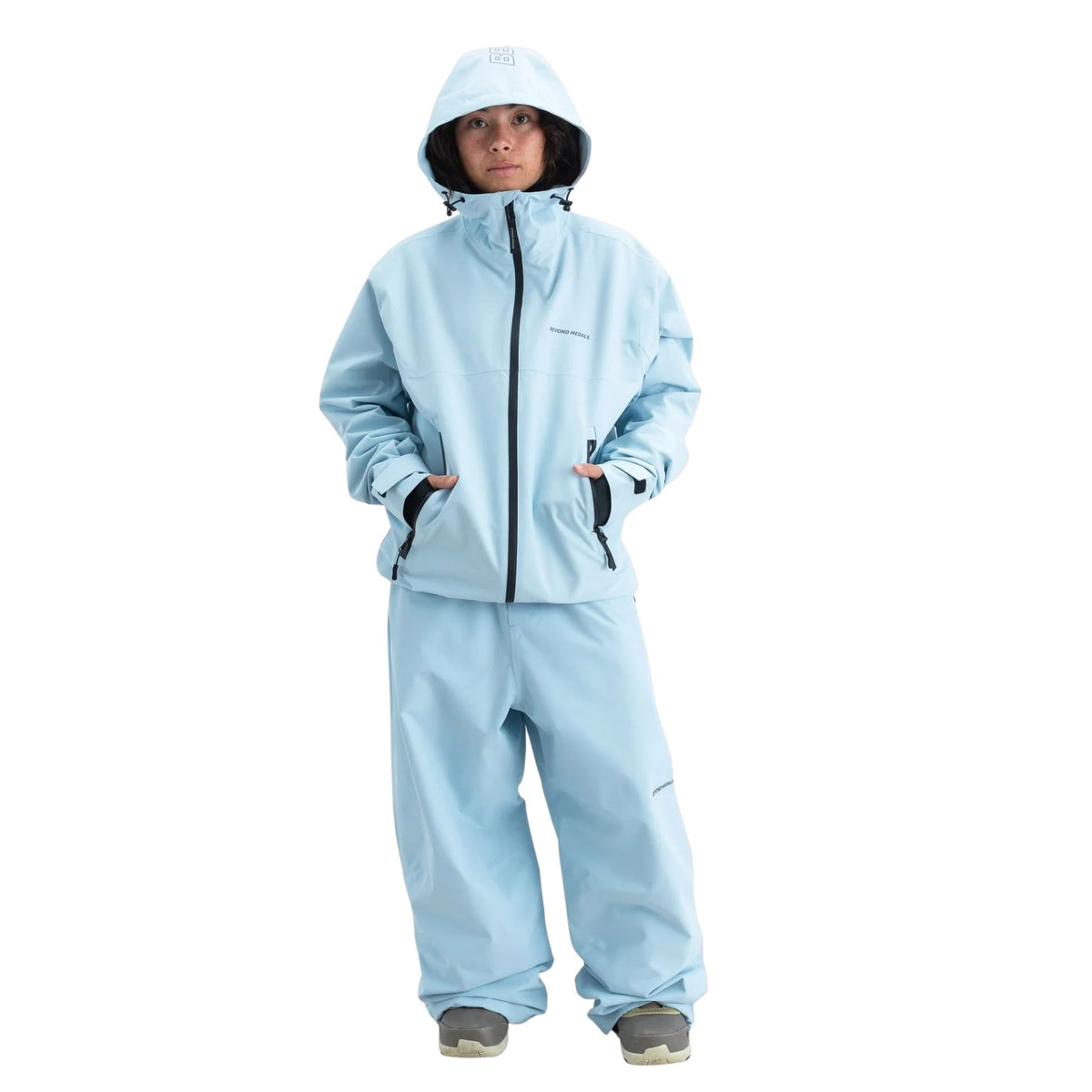 BEYOND MEDALS PARK PANTS LIGHT BLUE