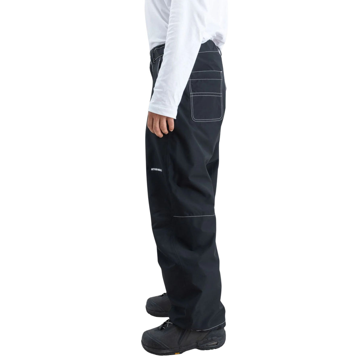 BEYOND MEDALS STITCH PANTS BLACK