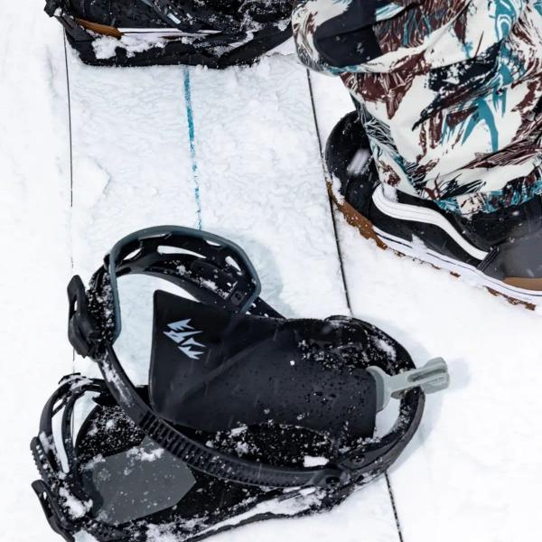 MERCURY FASE JONES SNOWBOARD BINDING STEALTH BLACK