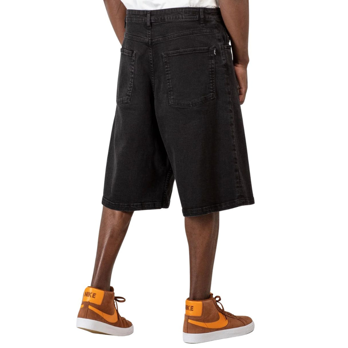 REELL BELMONT SHORT BLACK WASH