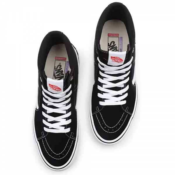 VANS PRO SK8-Hi BLACK/WHITE SCARPE