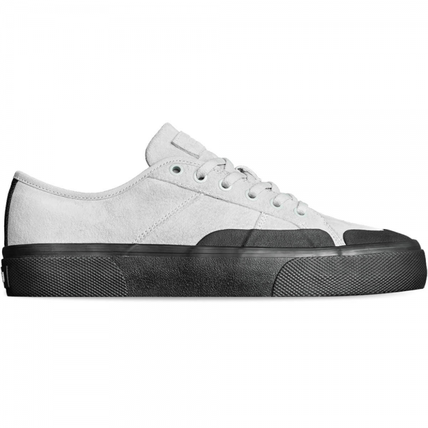 GLOBE SURPLUS UNDYED/BLACK SCARPE